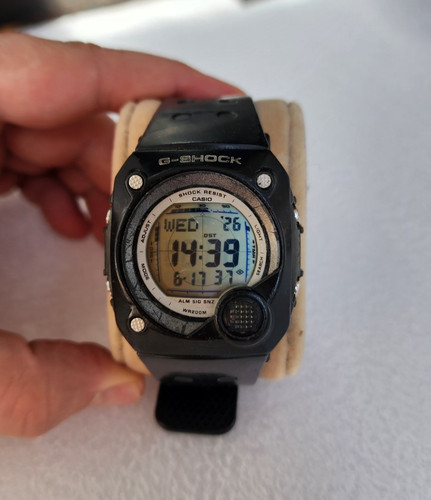 Montre numérique casio - montre,