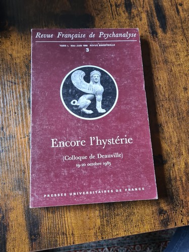 Revue française - revue,