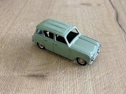 Dinky toys renault - 4l, junior
