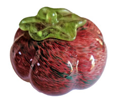 PRESSE PAPIER EN FORME DE TOMATE EN PATE DE VERRE SOUFFLÉE