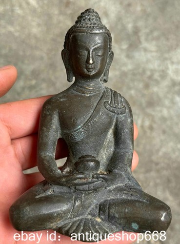 Vieille statue de - 4.4",