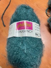 5 pelotes de laine BEAUGENCY