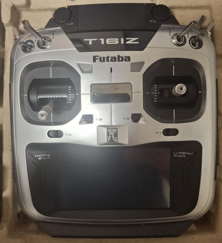 Futaba t16iz and receivers - 4,