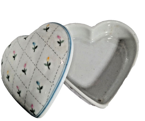 Porcelaine forme coeur - forme,