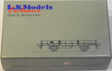 LS MODELS Boite vide pour couvert OCEM19 livrée brune SNCF ep III HO 1/87