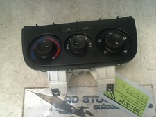 PANNEAU DE COMMANDE CLIMATISATION Opel Combo 2012