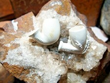 LOT DE 2 PIPES DE COLLECTION EN TERRE CUITE BLANCHE Du pipier BELLE à Serves 