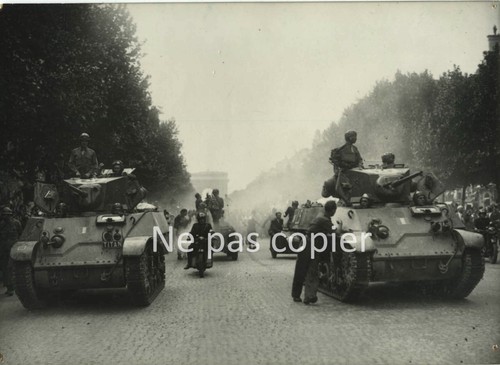 Liberation paris chars la - paris,