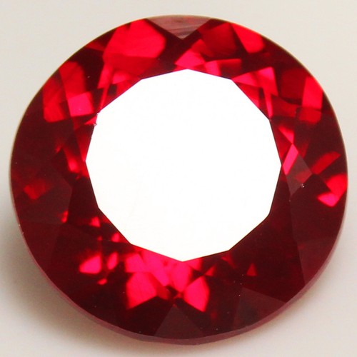 Rubis rouge pigeon mogok