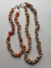 2 anciens colliers petits