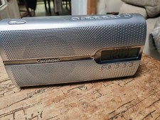 Transistor Récepteur radio horloge réveil FM Grundig Music Boy 51