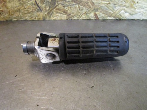 Repose pied avant gauche honda - pied,