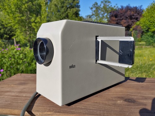 Ancien projecteur - , à