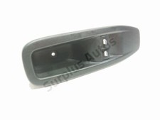 COMMANDE LEVE-VITRE AVANT GAUCHE 96758193ZD PEUGEOT 208 - 1 phase 2 (04/2015)