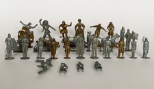 Lot de figurines en plastique