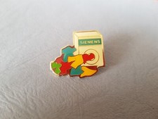 Pin's ENTREPRISE / ELECTROMENAGER - Lave Linge - machine à laver - SIEMENS