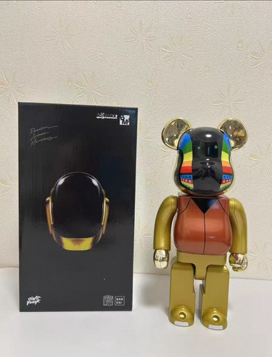 Bearbrick400 daft punk - daft,
