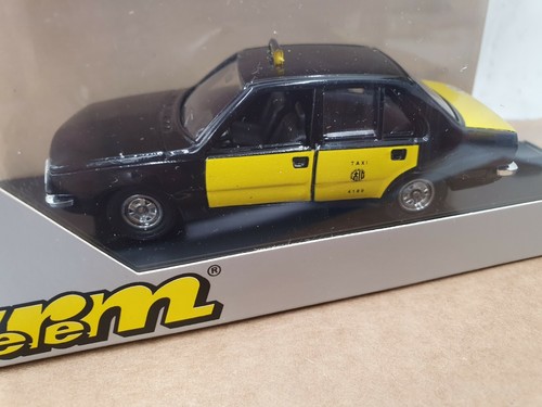Renault taxi espagnol 43 - 18,
