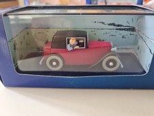 Tintin en voiture, Le
