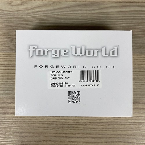 Boîte scellée forge - scellée, world