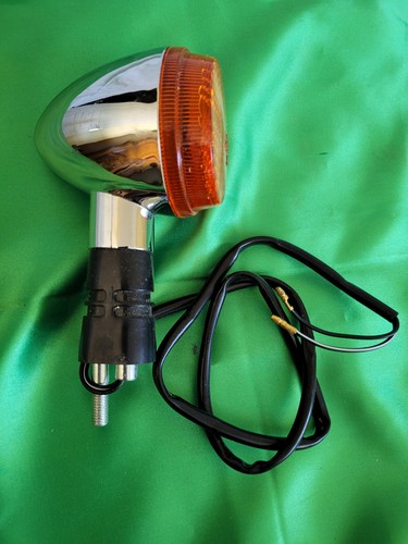 Clignotant honda shadow 750 - ,