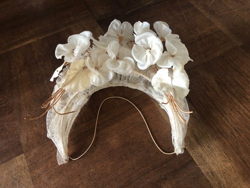 Ancienne jolie couronne - ancienne,