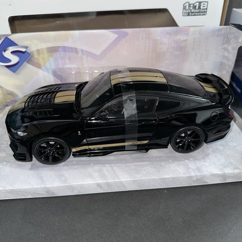 Ford mustang shelby - 1/18,