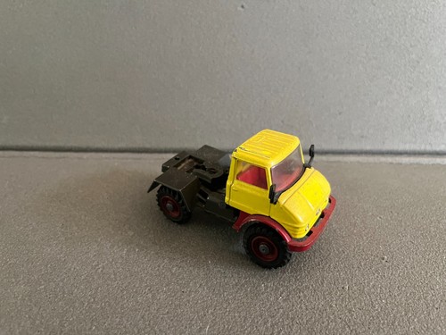 Ancienne miniature voiture - ancienne,