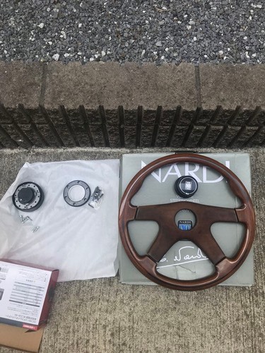 Volant bois nardi - nardi, boss
