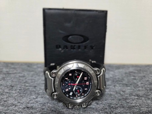 Montre bracelet oakley - montre-bracelet,
