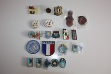 Ensemble insignes français - ensemble,