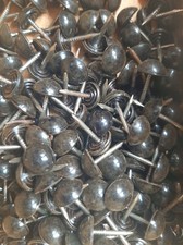 Lot 100 clous tapissiers - , à
