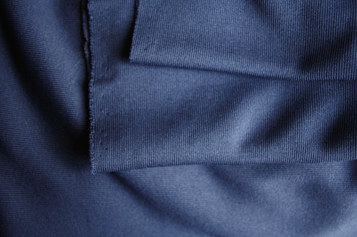 Coupon 142 tissu bleu - tissu,