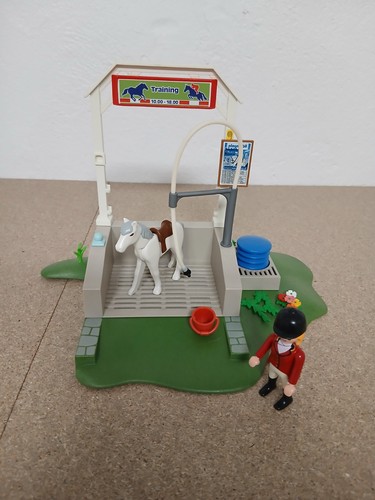 Playmobil centre équestre