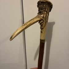 Canne de marche ancienne à pommeau sculpté 