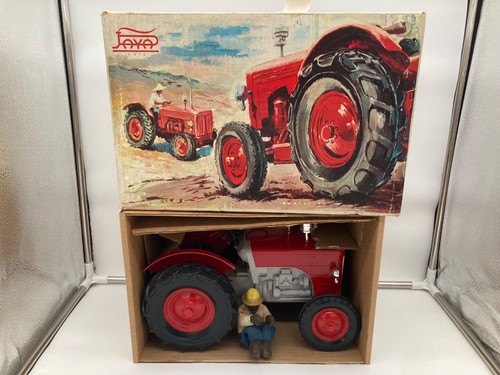 Tracteur paya très - très, bon
