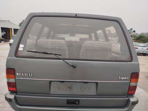 Malle hayon arriere - arriere, renault