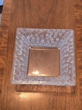 LALIQUE FRANCE CRYSTAL ROSES