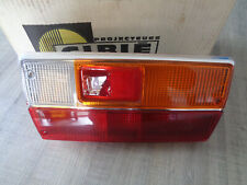 Feu arrière droit complet porte-lampe cabochon Cibié 8076052 304 Peugeot Berline