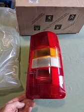 PEUGEOT EXPERT Phase 1 Feu AR Droit Complet avec Porte Lampes