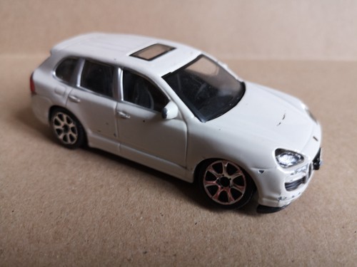 Porshe cayenne turbo burago - cayenne,
