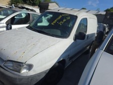 Pare choc arriere PEUGEOT