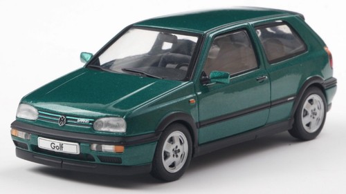 Solide modèle de - 1:43, voiture