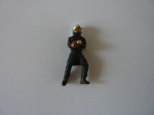 Figurine pompier plomb 4cms - figurine,