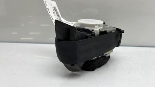 Ceinture arriere droit