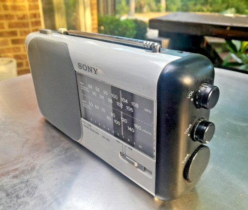 Sony icf 760 portable - am/fm,