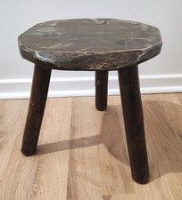 Tabouret tripode ancien pour