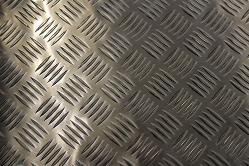 Tôle aluminium striée - tôle,