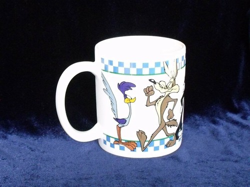 Warner bros looney - bros.,