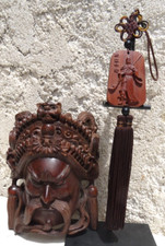 Masque et pendentif de sage